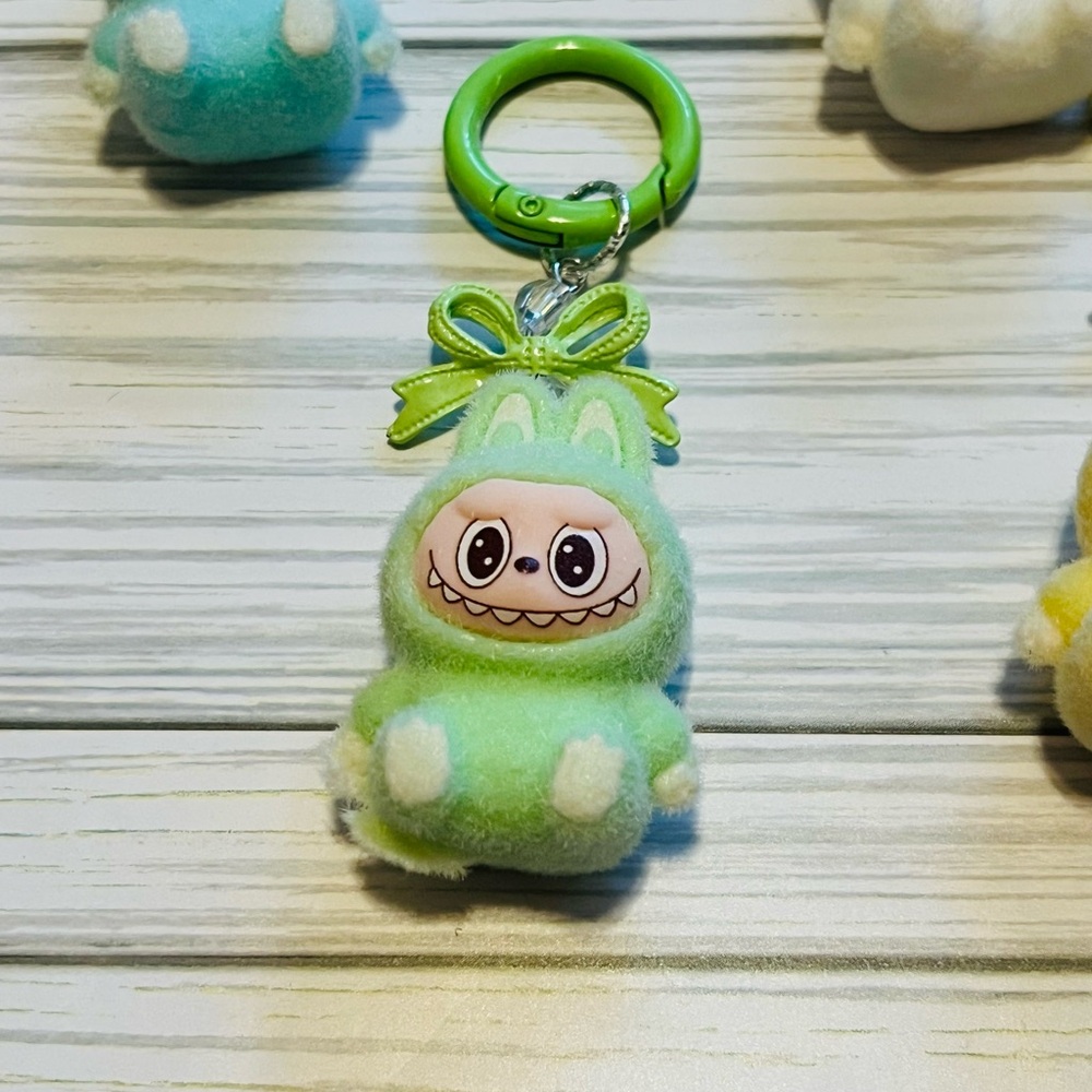 Labubu keychains - Picture 3 of 5